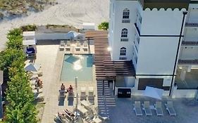 Barefoot Beach Club